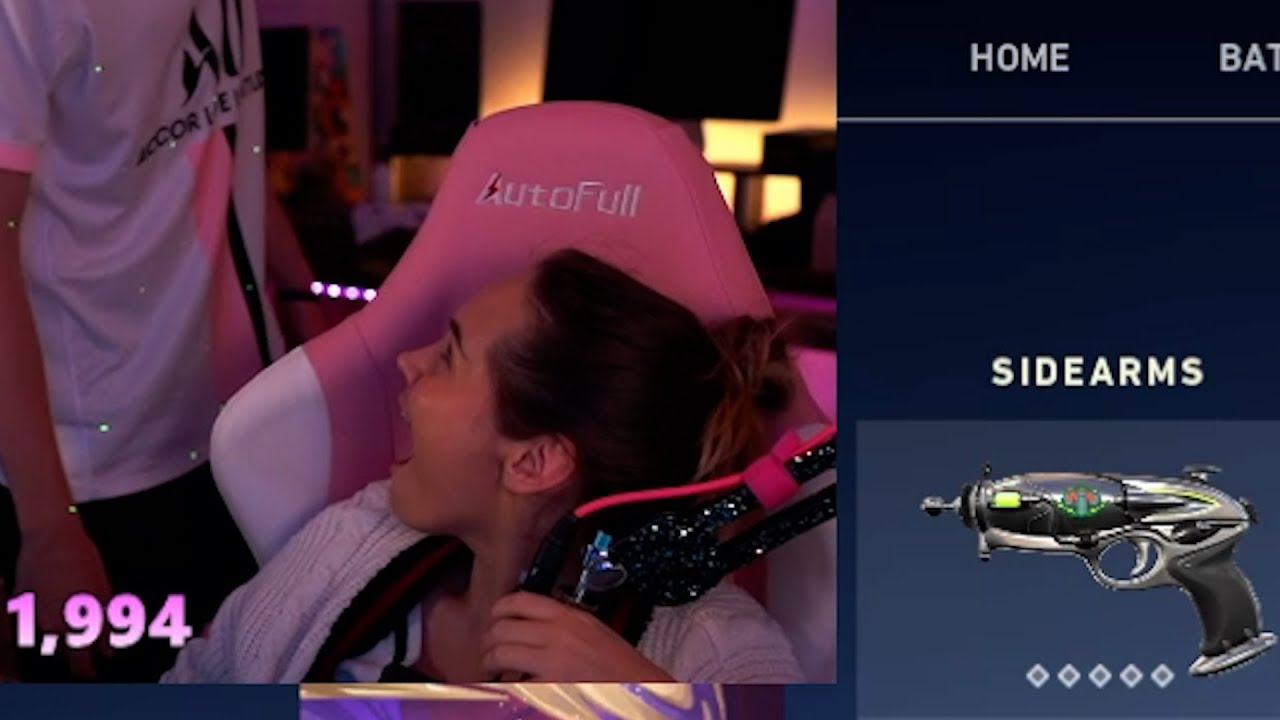 Simon Scams Talia 🤣