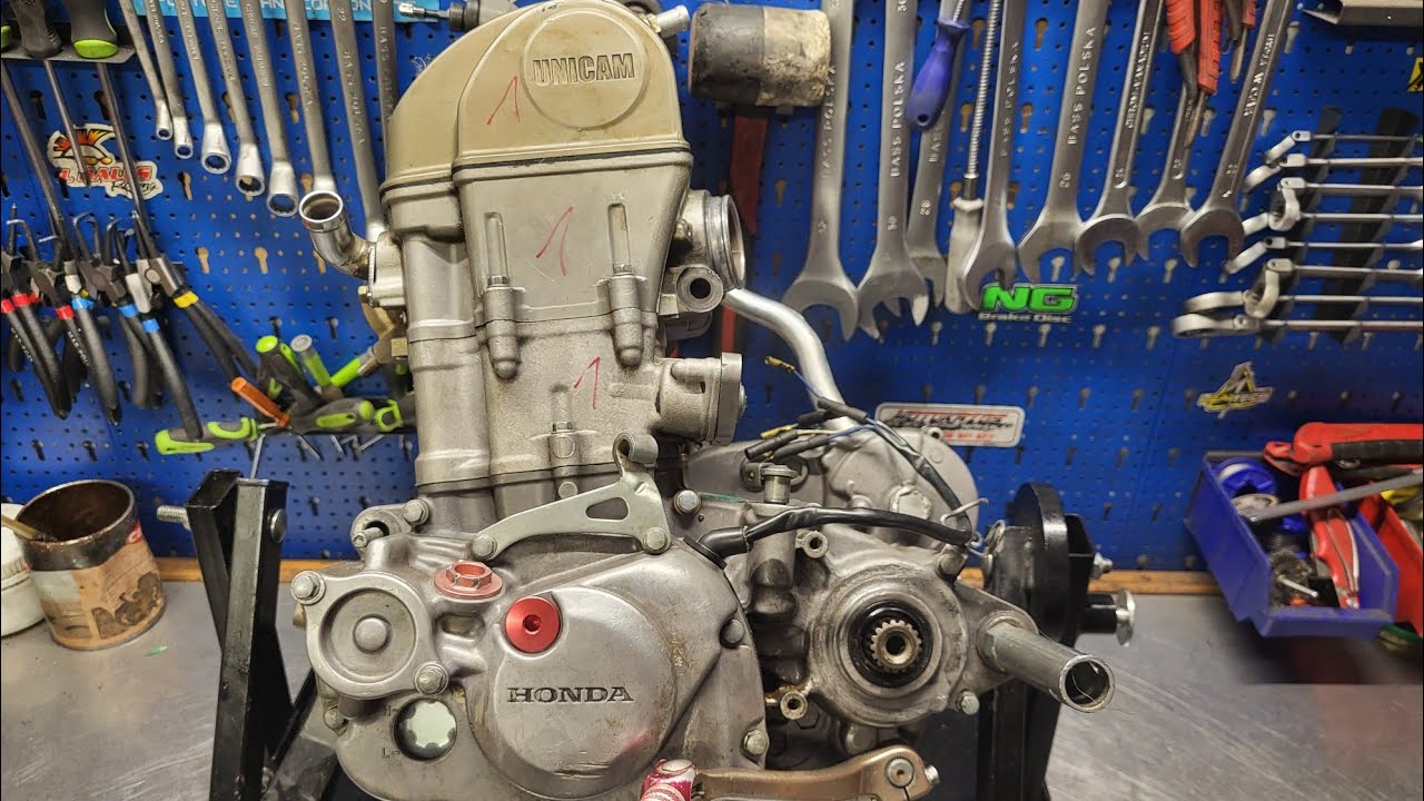 Honda CRF 450, zblokowany silnik po remoncie, weryfikacja uszkodzeń
