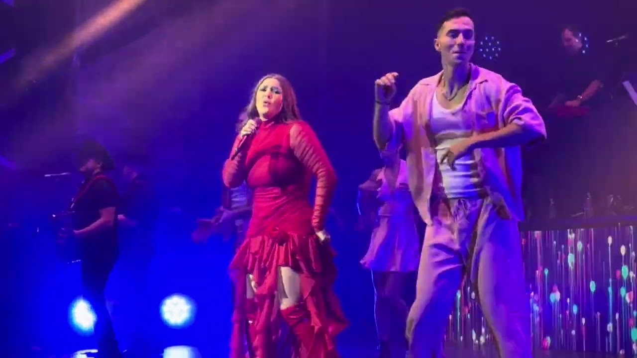 Felicítalo - Yuridia En Vivo Desde Toluca