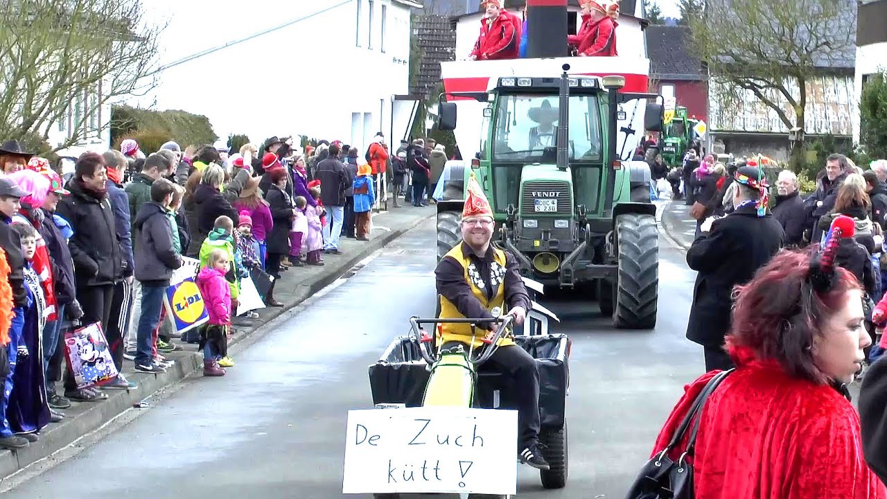 Rosenmontagszug in Retterath / Vulkaneifel am 03.03.2014
