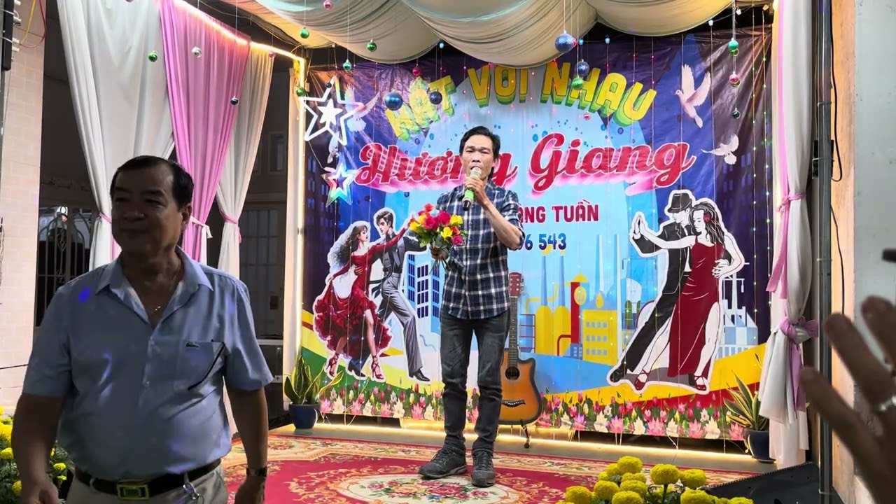 An Lộc Sơn- em Ut