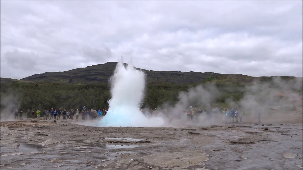 GEYSER ET  FUMEROLES D' ISLANDE