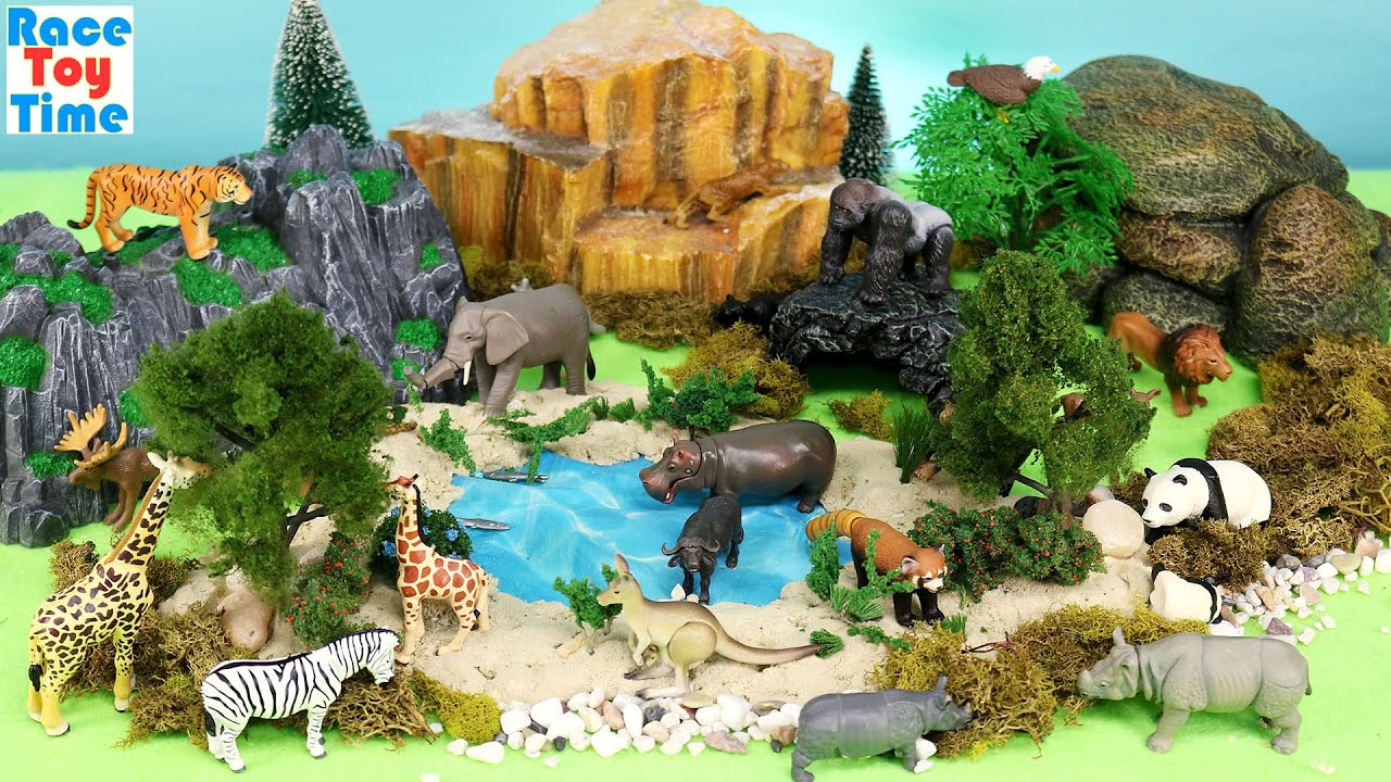 Pond Scenery Set Diorama with Safari Animal Figures