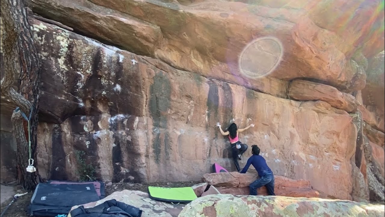 Puri's traverse (7b) Bezas