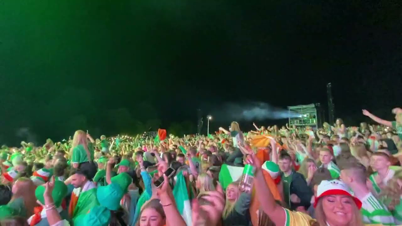 Wolfe tones Celtic symphony feile an phobail 2023 @theirishcorner