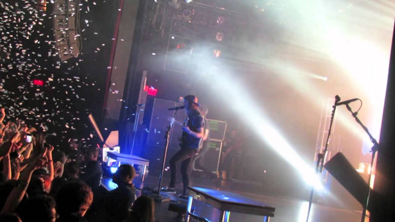 Pierce the Veil- Intro + Hell Above Live- Collide With the Sky Tour