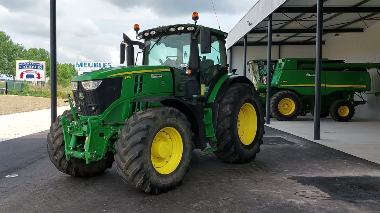 John Deere 6230R