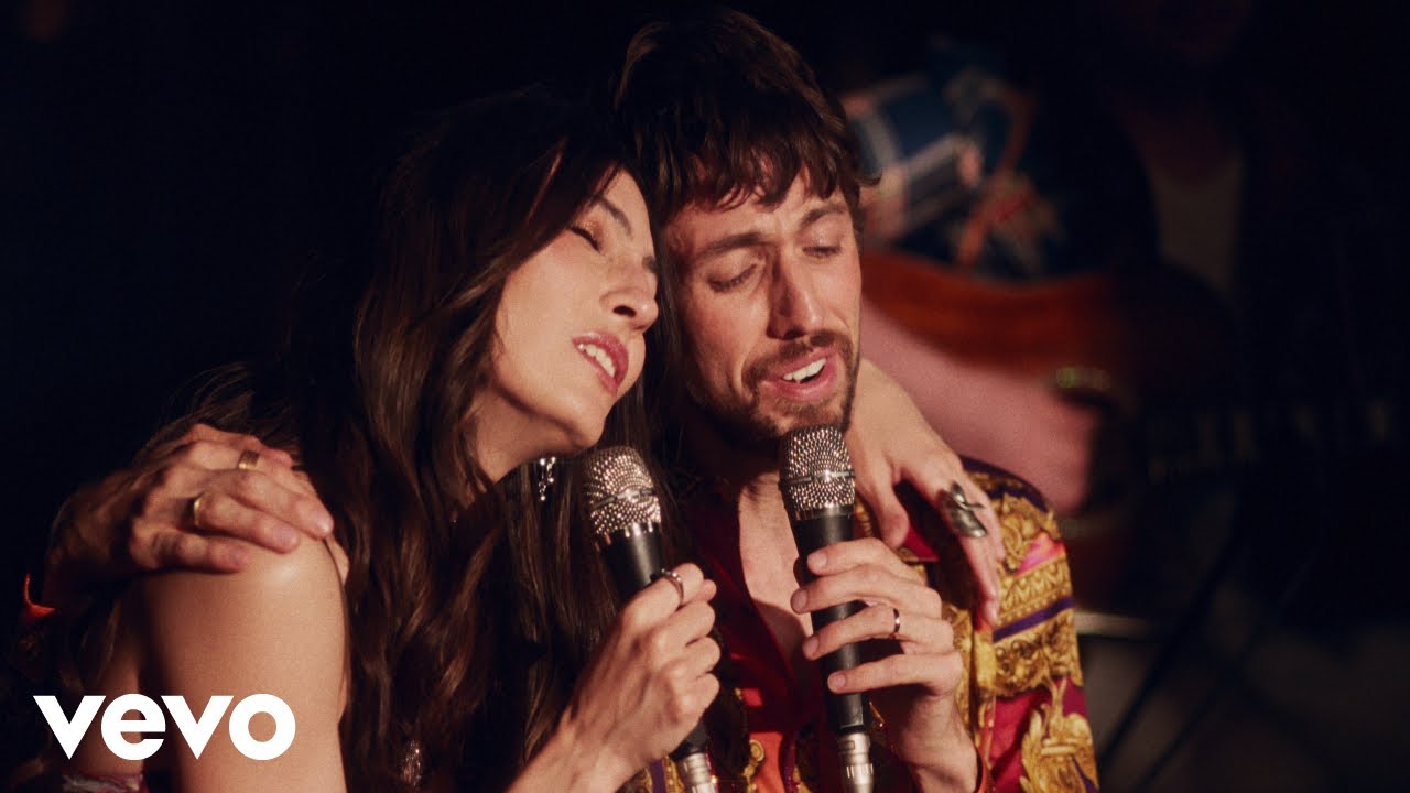 Esteman, Daniela Spalla - Bar de corazones rotos (Live Session)