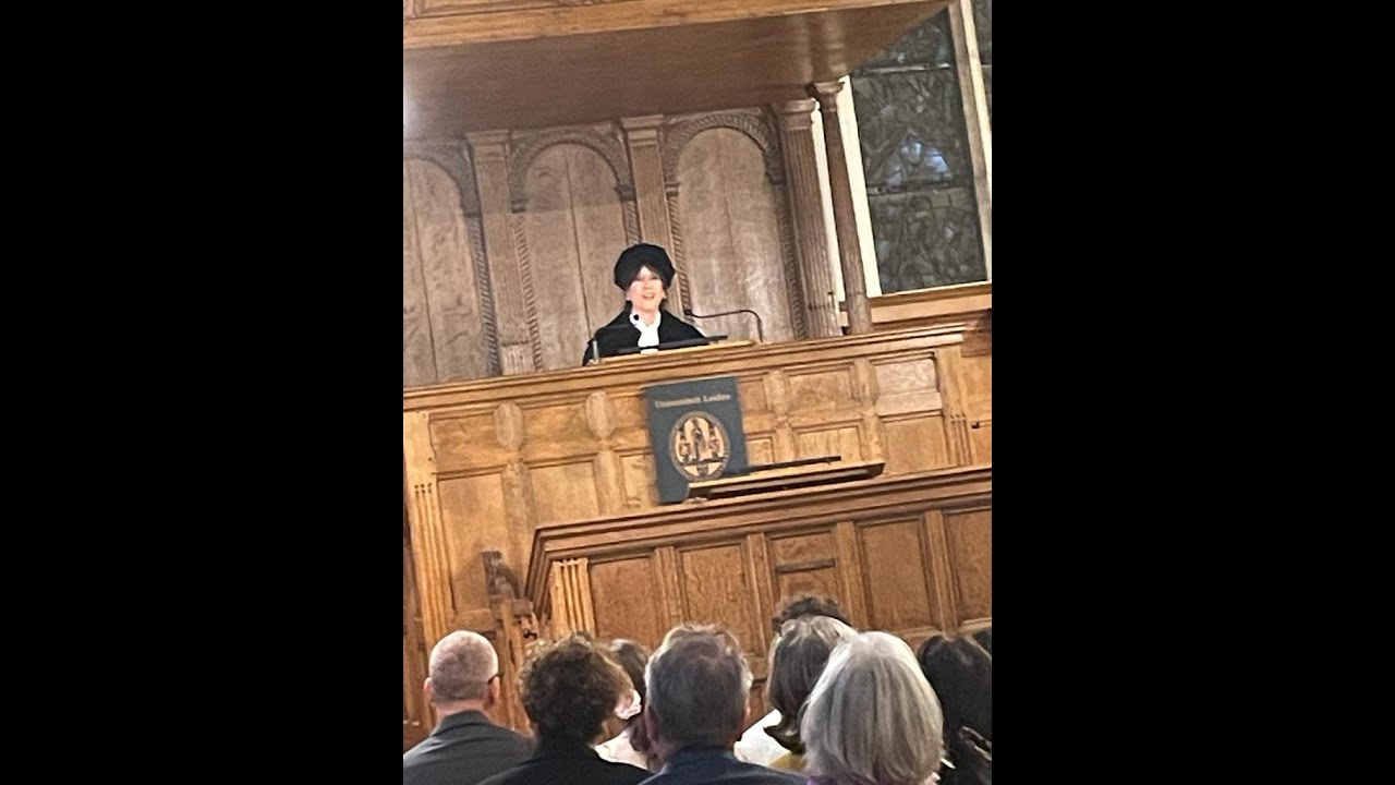 Oratie & Party prof dr  Elise Sarton