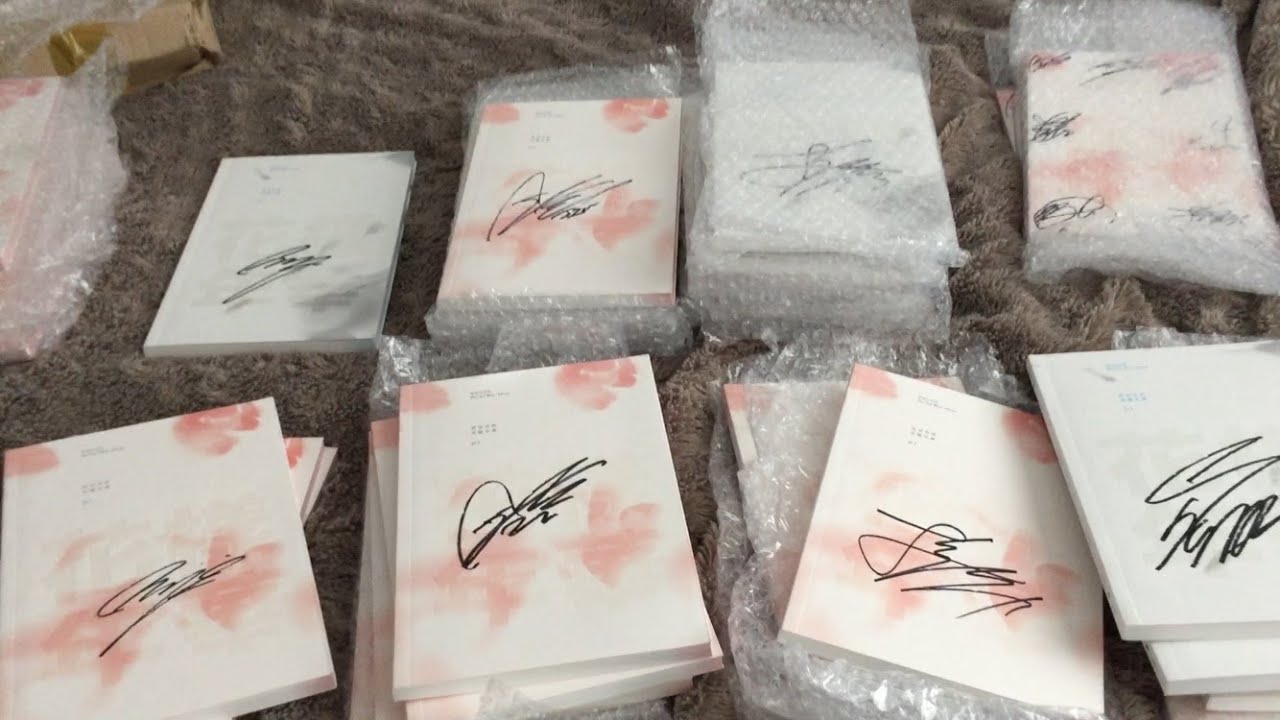 Unboxing BTS (Bangtan Boys) Mwave Signed '화양연화 In the Mood For Love' Pt. 1 Albums - 45 CDS WOOO