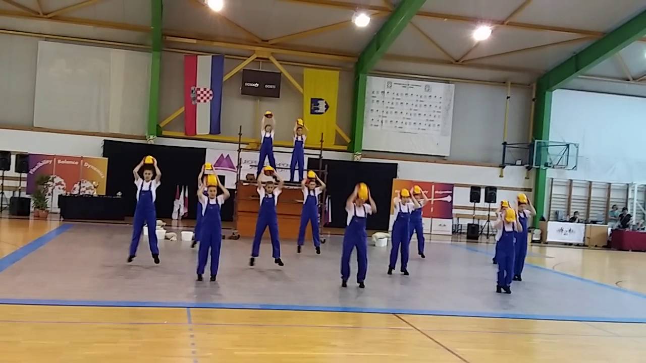 Rewia Osieczna show seniorki ME 2016
