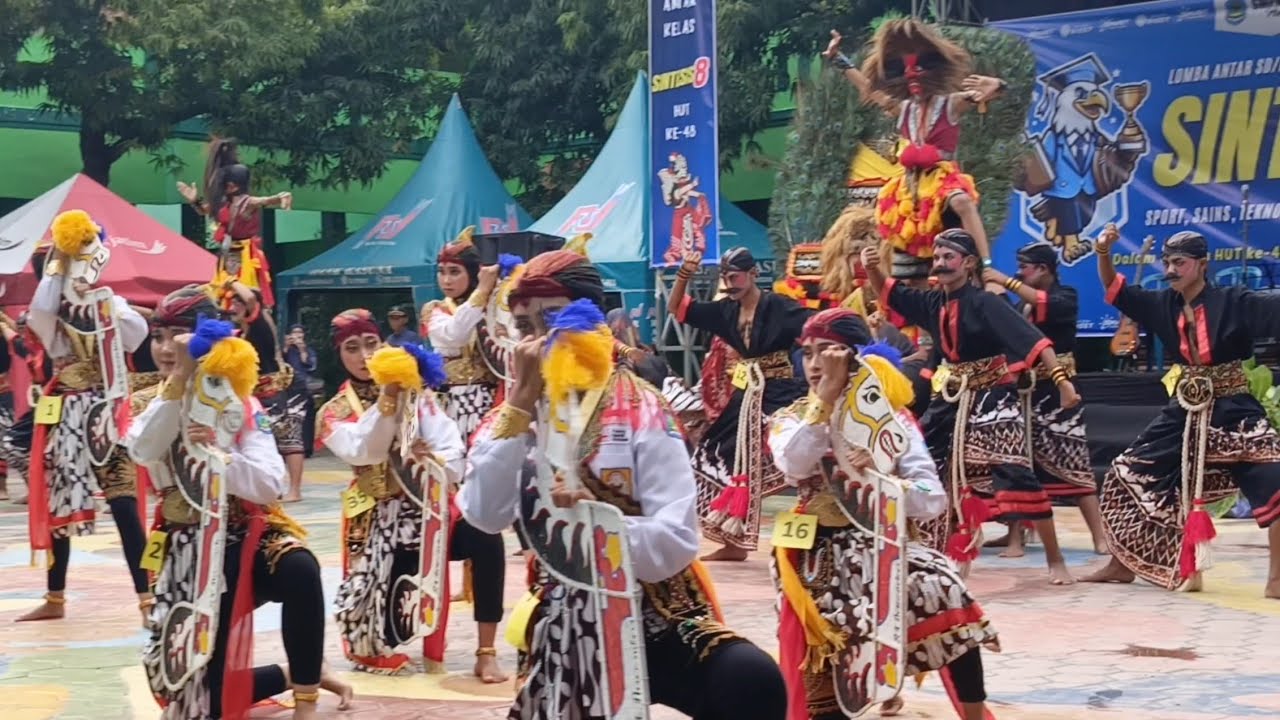 Penampilan keren Lomba Reog Antar Kelas SMPN 1 Jetis Ponorogo 
