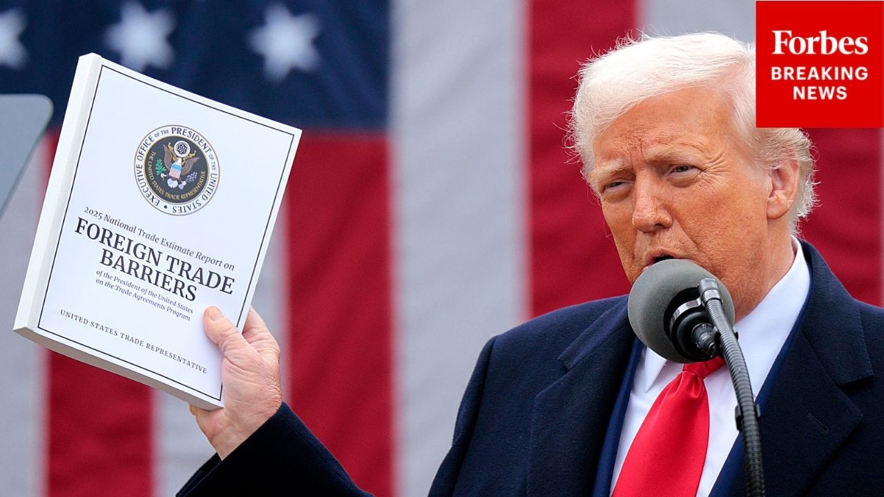 BREAKING NEWS: Trump Raises Global Tariff To 15% After Supreme Court Blow
