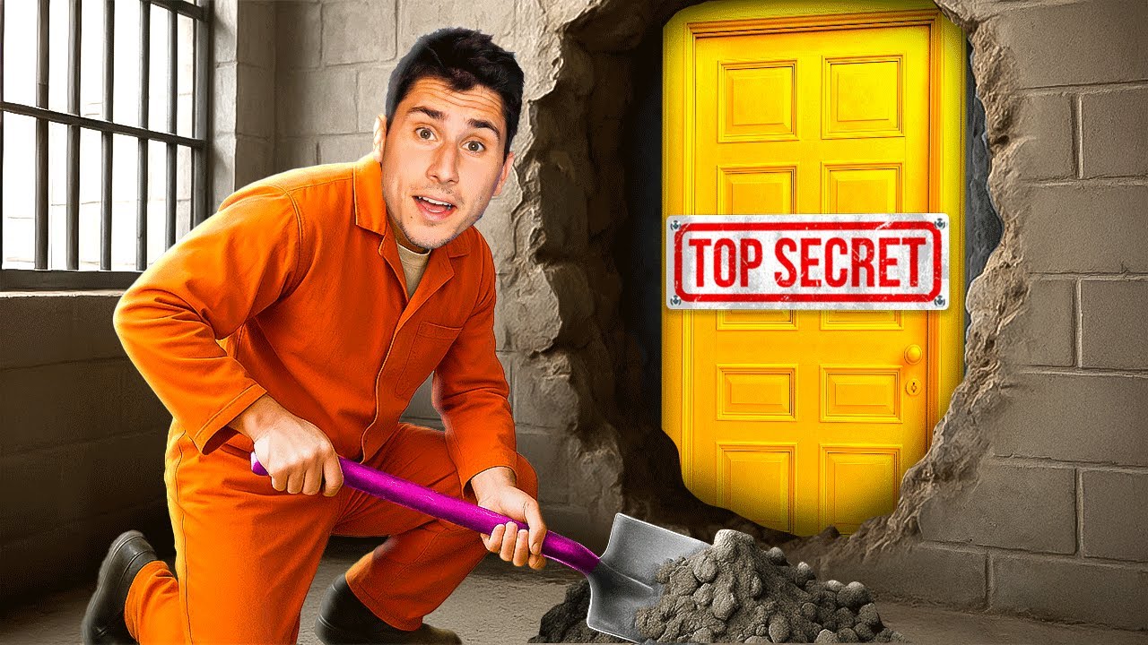 I Found a SECRET ROOM In Prison!