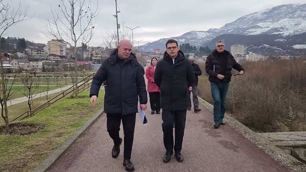 Argjinatura përgjatë lumit Shkumbin, një nga shumë shembujt e infrastrukturës parandaluese