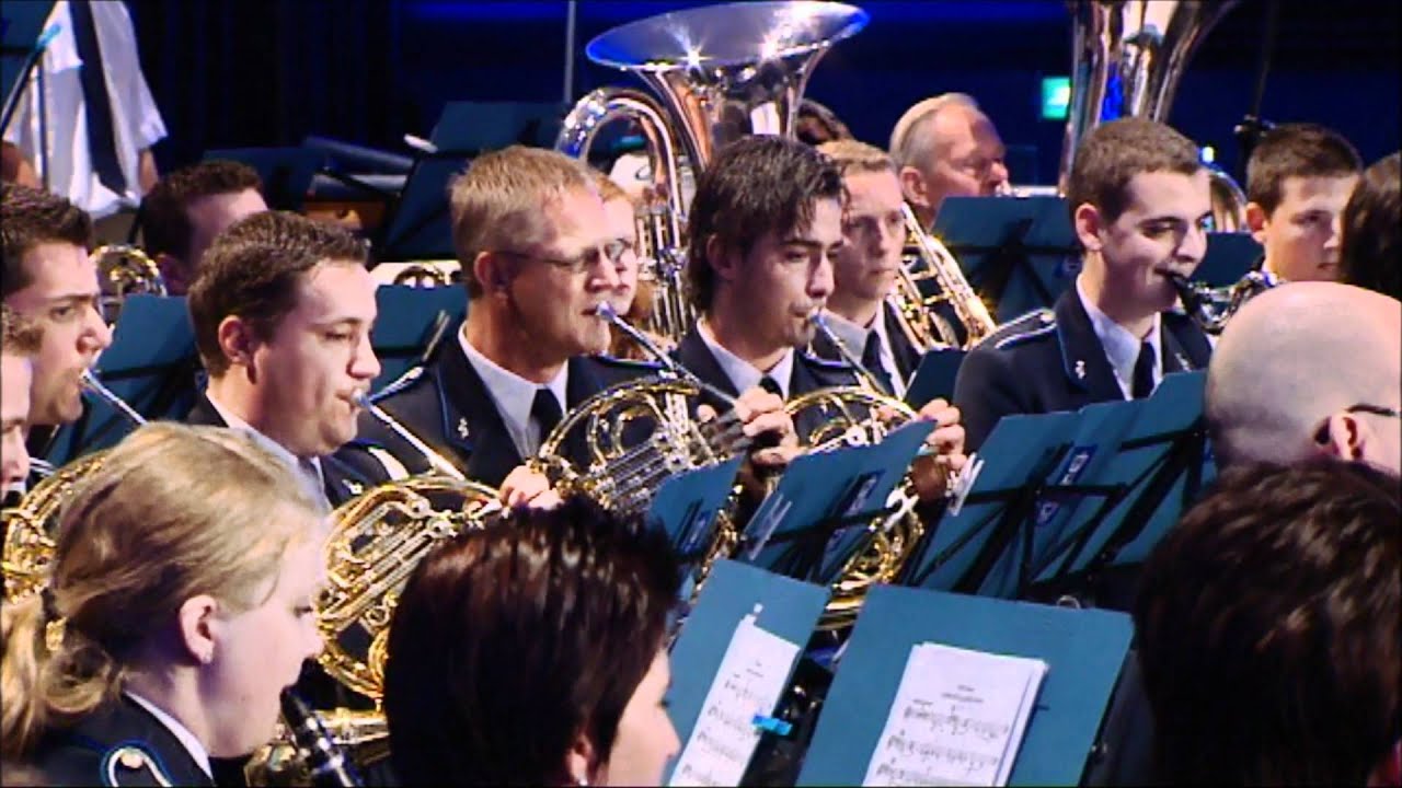 Koninklijke Oude Harmonie Eijsden tijdens WMC 2009 - Make Our Garden Grow ( Leonard Bernstein )