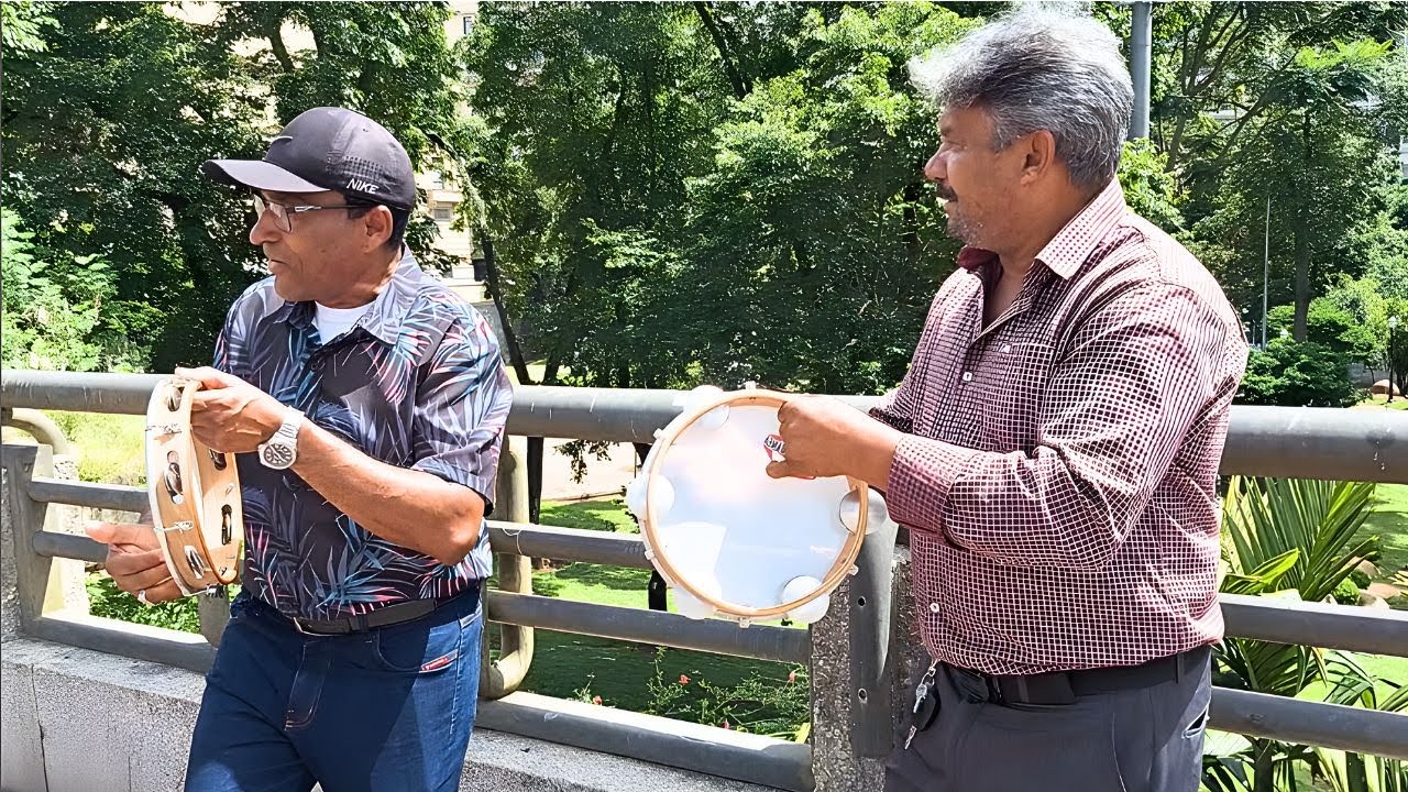 REPENTISTAS NO VIADUTO DO CHÁ EM SÃO PAULO