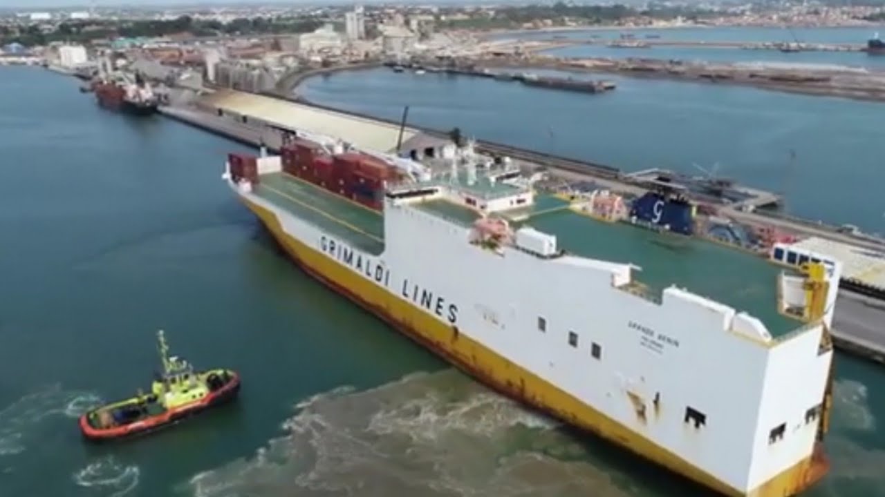 How I Found The Oldest Port In Ghana 🇬🇭 And How It's Look Like - Takoradi Harbour