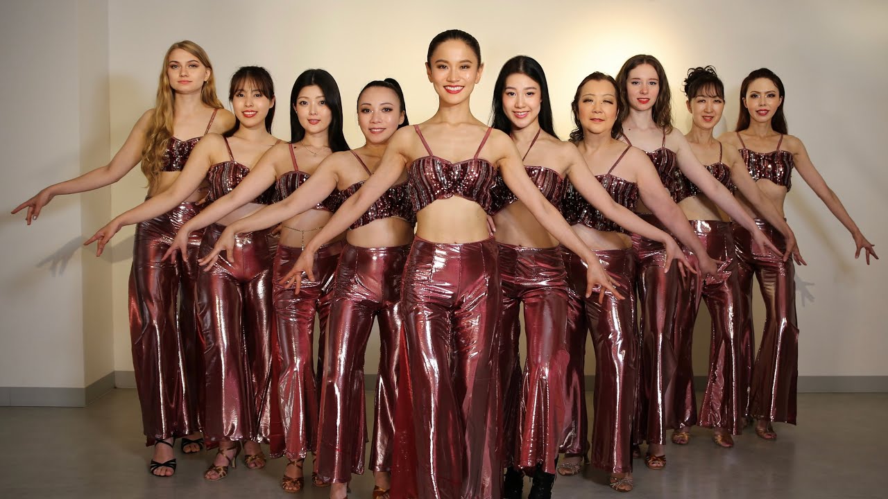 TNT DIVAS - TOKYO - Bachata Ladies Styling Performance - Santa De Mi Devoción