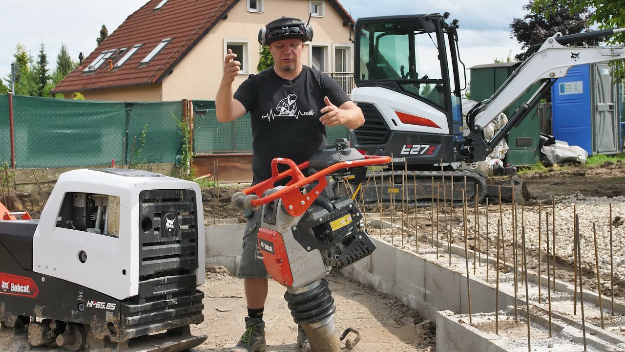 Hutnící technika BOBCAT?