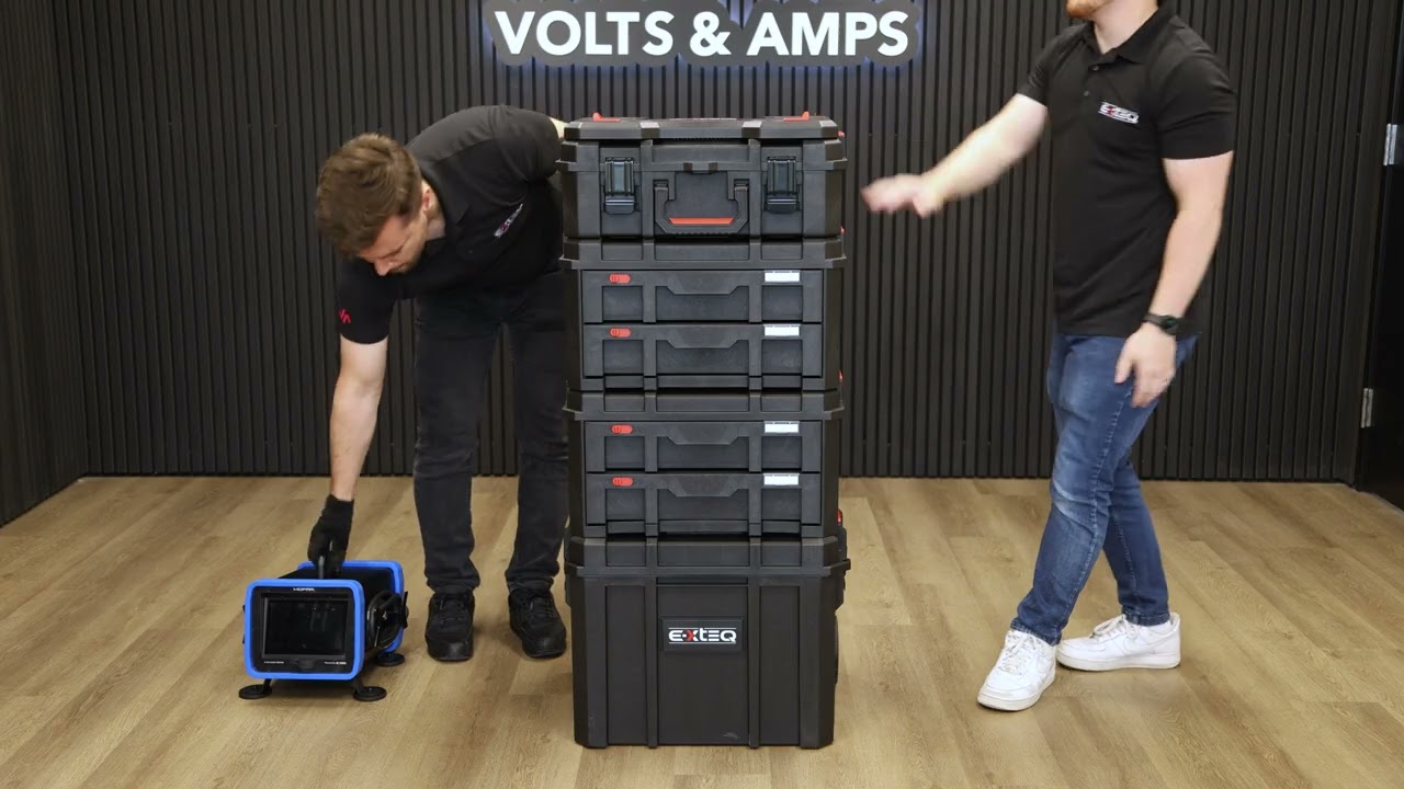 E-VLT Leak Tester Case Unboxing