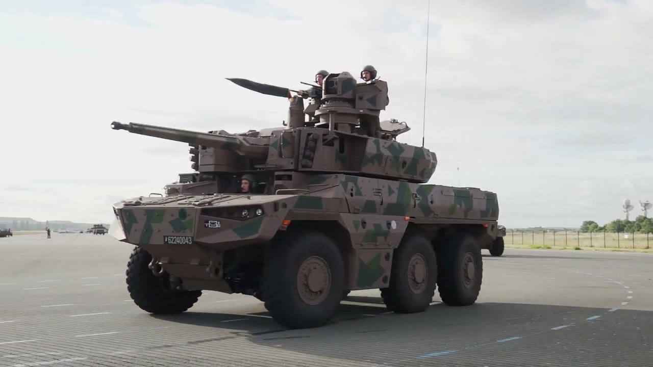 D&eacute;couvrez les v&eacute;hicules blind&eacute;s 14 juillet 2023 - A Detailed Look combat vehicles French army parade