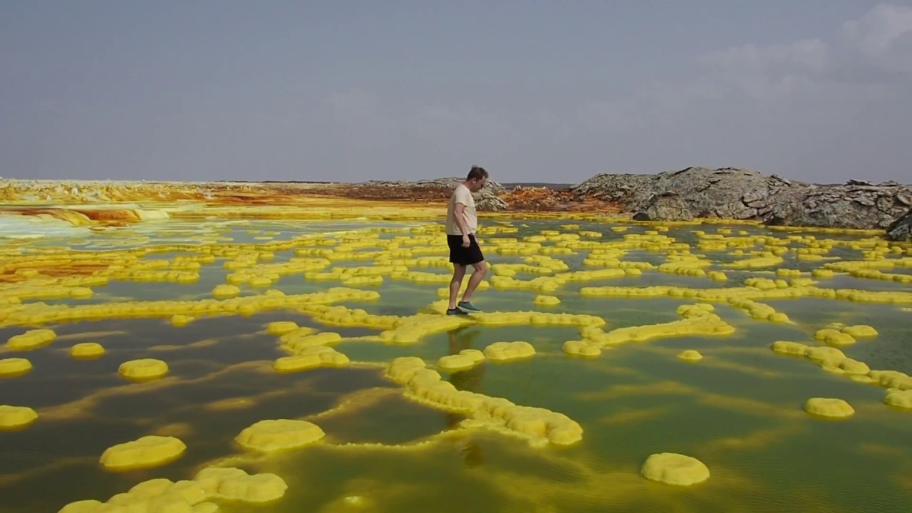 Sulfuric acid volcano