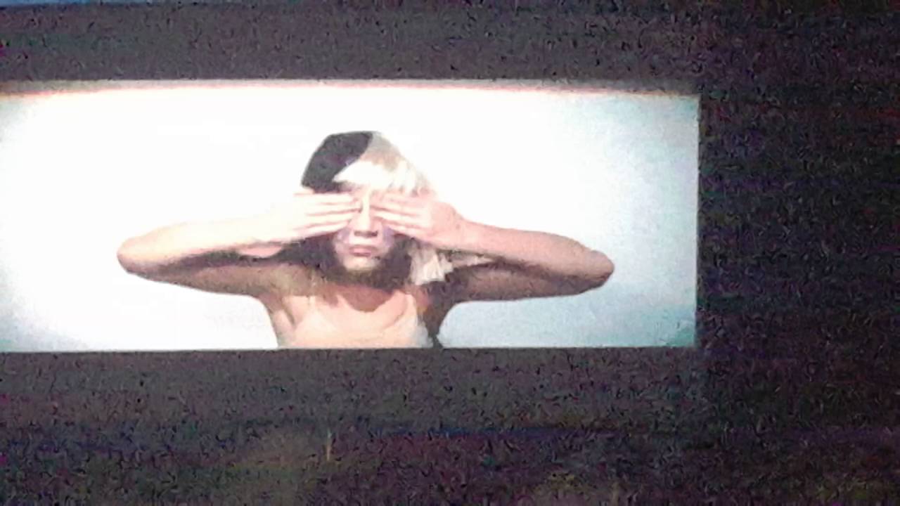 Sia & Maddie Ziegler - The Greatest + Bonus Outro Video - Live In Toronto - 10/22/16 - ACC
