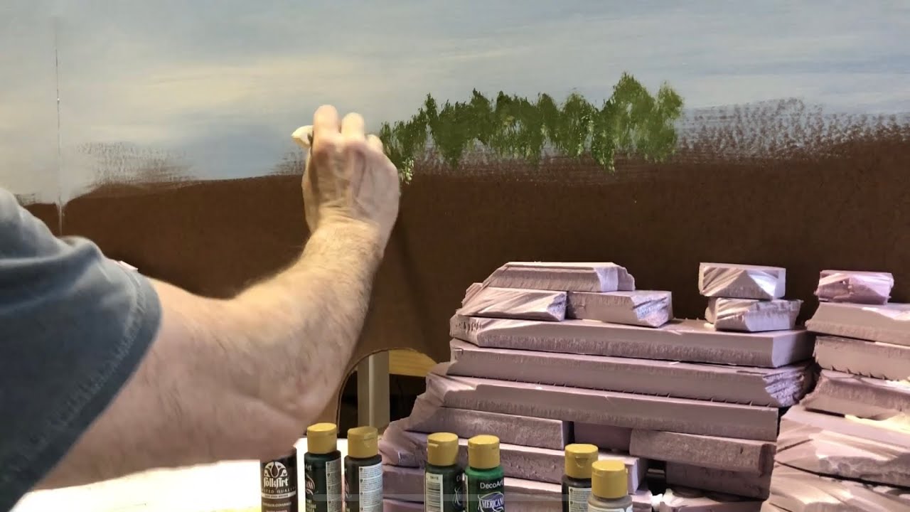 O/ON30 Scenic Divide Painting & Plaster Flinging 😃 - Model Railroad Adventures with Bill EP174