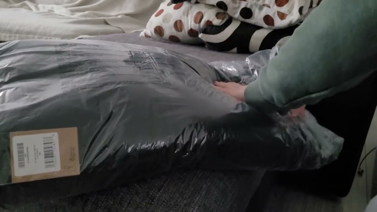 The North Face 1996 Nuptse size XL unboxing