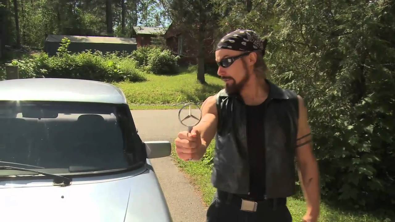 Jenkkikamaaa auto!