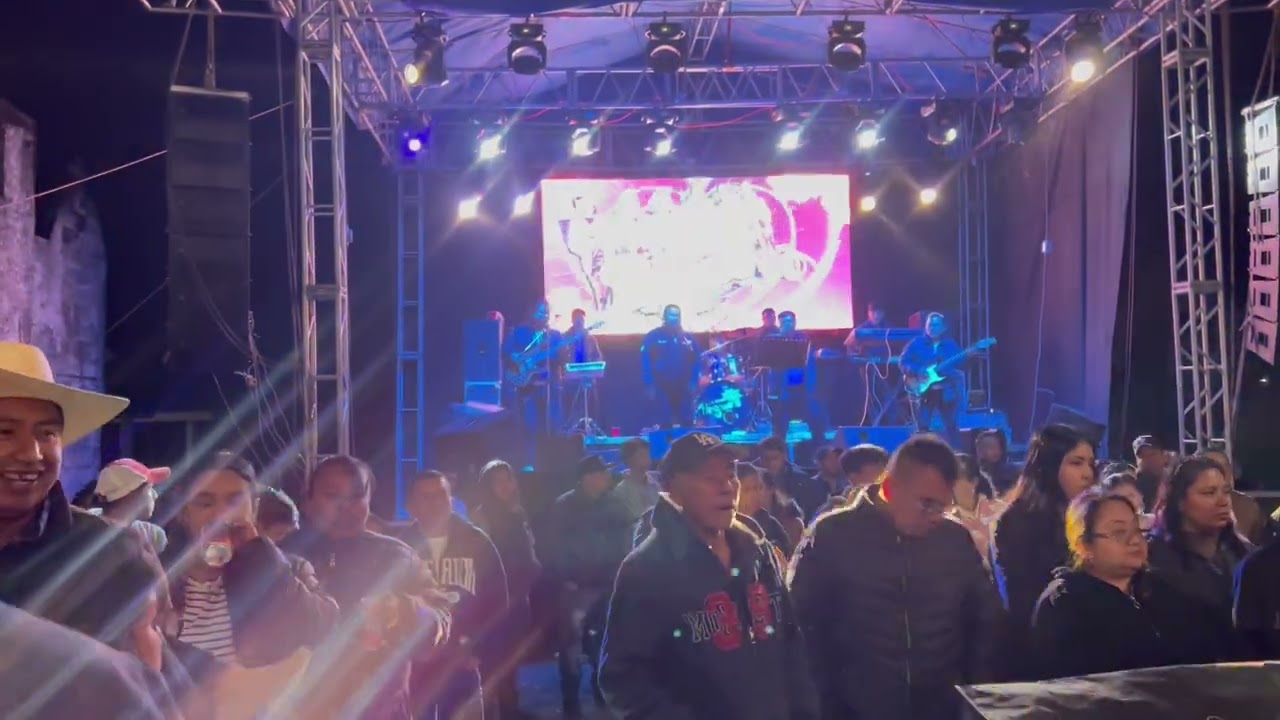 El baile del súper pegues en tenexco 2 