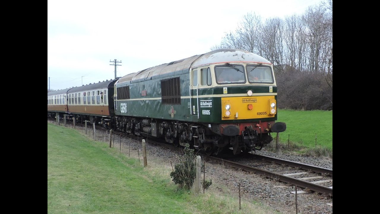 Trackside UK No.445 - Scotlands Railways December 2025
