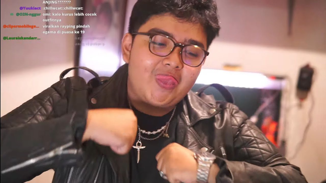 KALO PUASA JANGAN MAKAN PEDES!