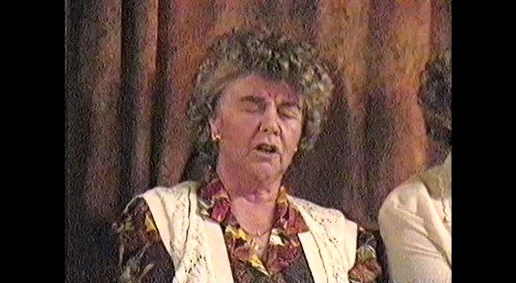 The Tinker's poteen, song / Annie Hirrell, singing in English
