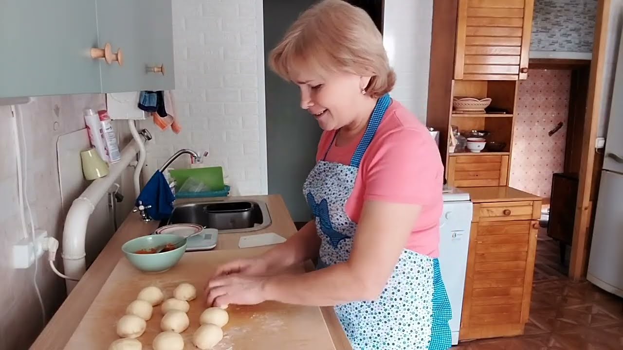 Булочки с курагой//Жизнь в деревне//