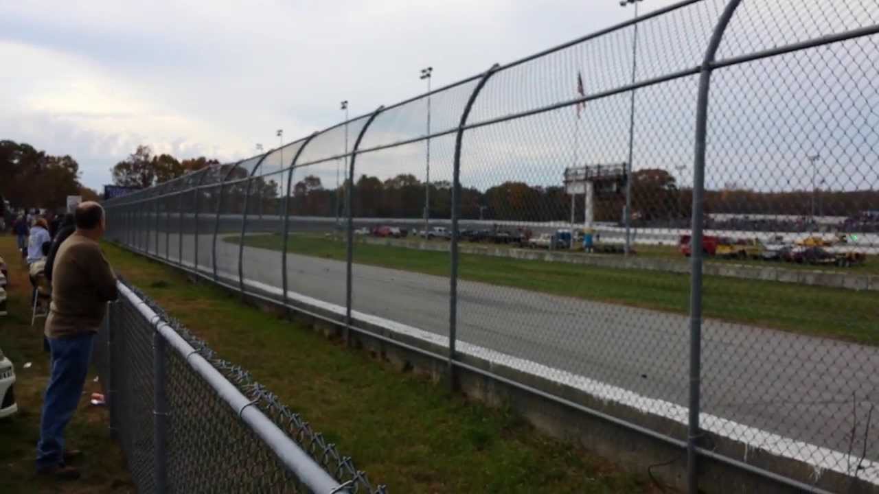 ISMA Super Modified Qualifying At Thompson Speedway World Series 10-19-13