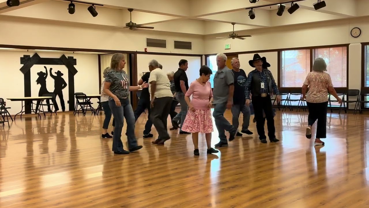 Traveling 4 Corners, couples circle mixer dance, walkthrough