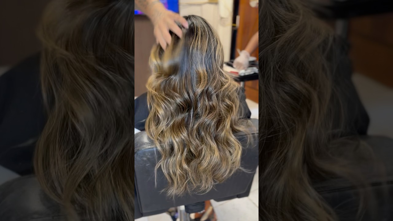Morena iluminada pra disfar&ccedil;ar cabelo branco