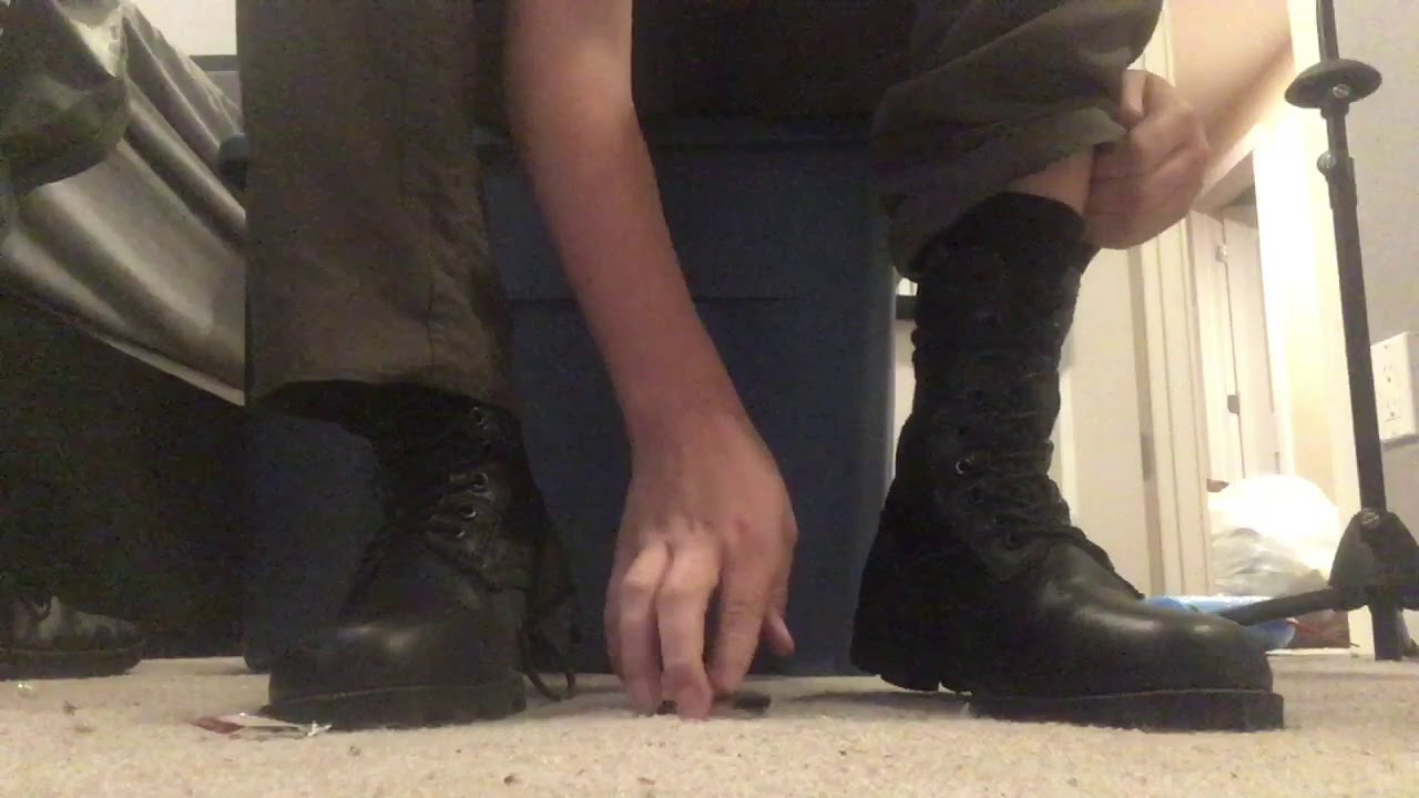 How To Tie And Tuck Combat Boots