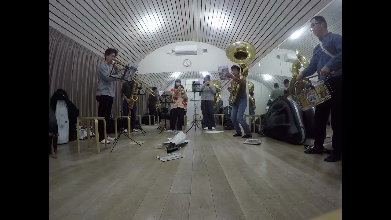YOPPY'S BRASS BAND練習の様子その２。GOOD DAYです。