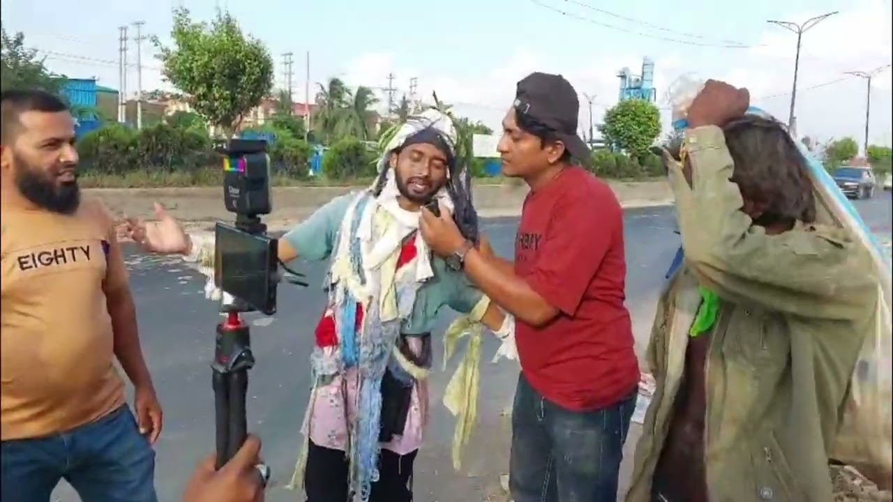 পাগ/লের কন্ঠে অসাধারণ গান!