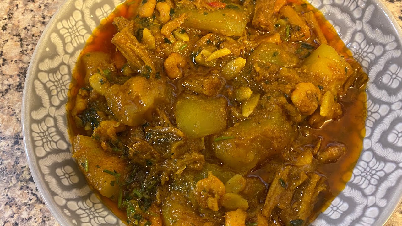 Loitta shutki with prawn + garden lau recipe