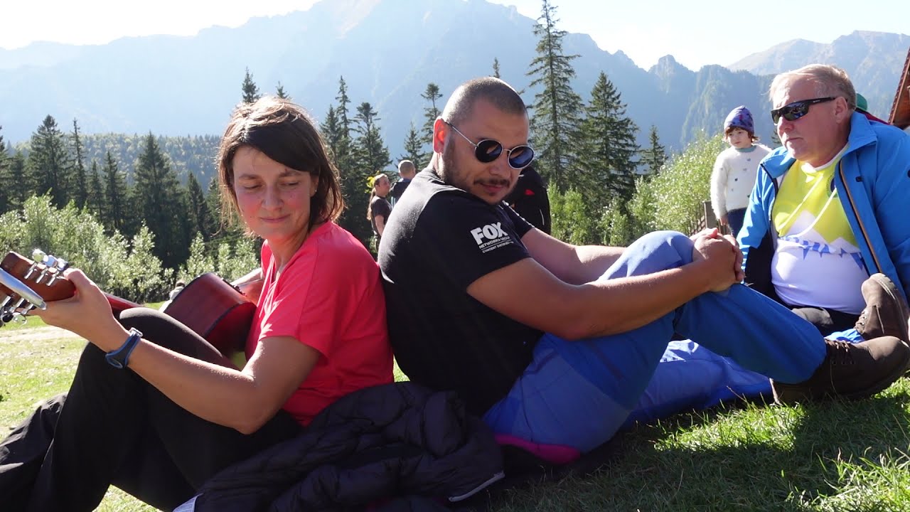 Ana Teodora si Piratu' - Pat de flori  |  KARMA