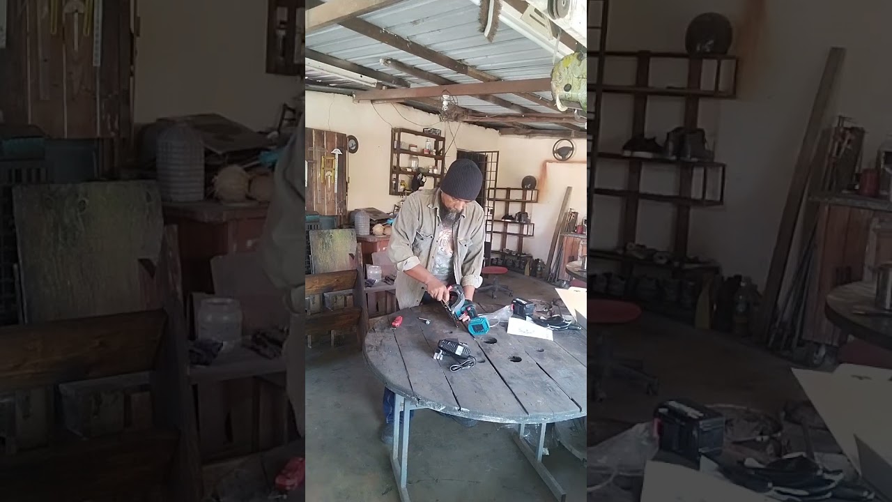 Unboxing dagmara cordless circular saw