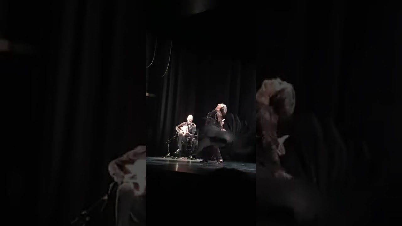 Alba Heredia y Luis Mariano ke bonito!!! Luna negra