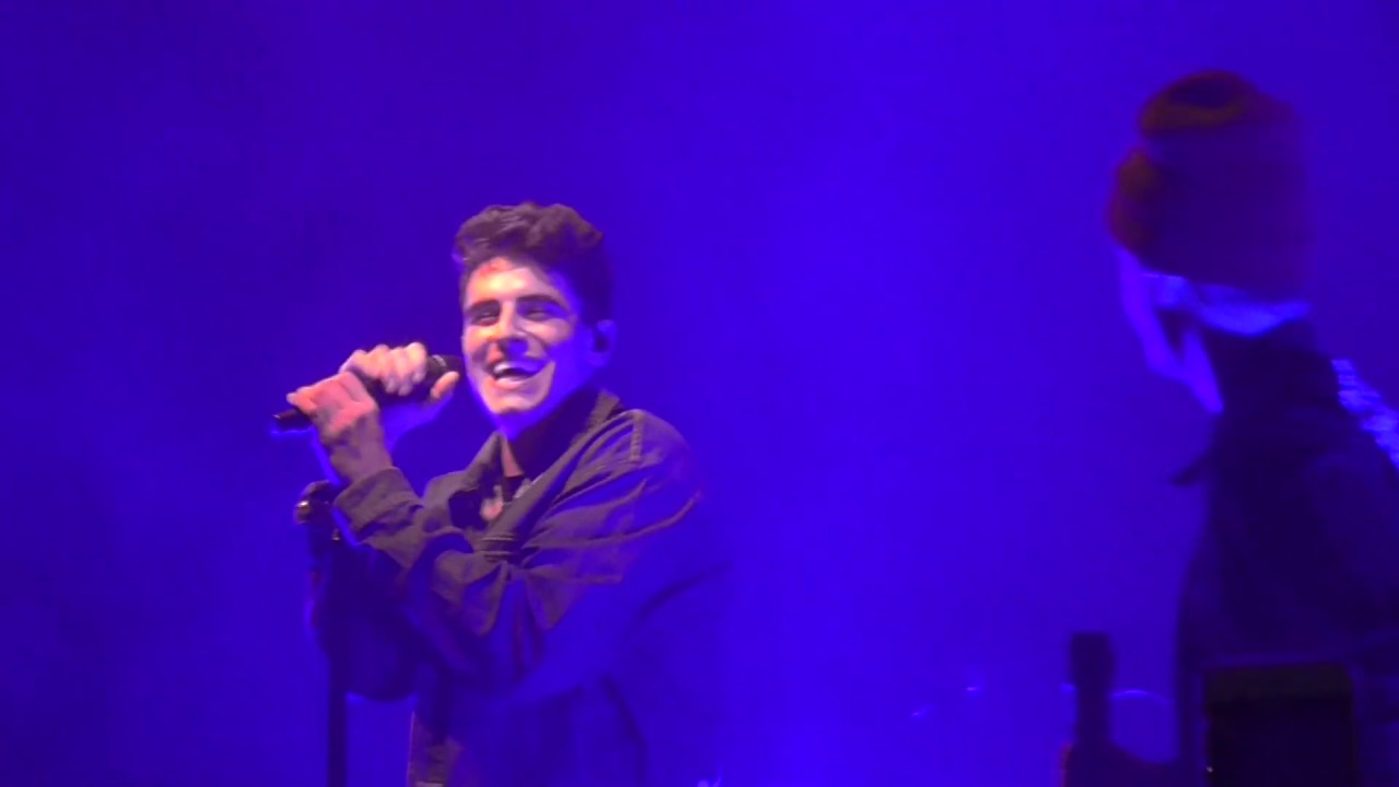 Jack & Jack - Wild Life and I'm in Love  live in Milan