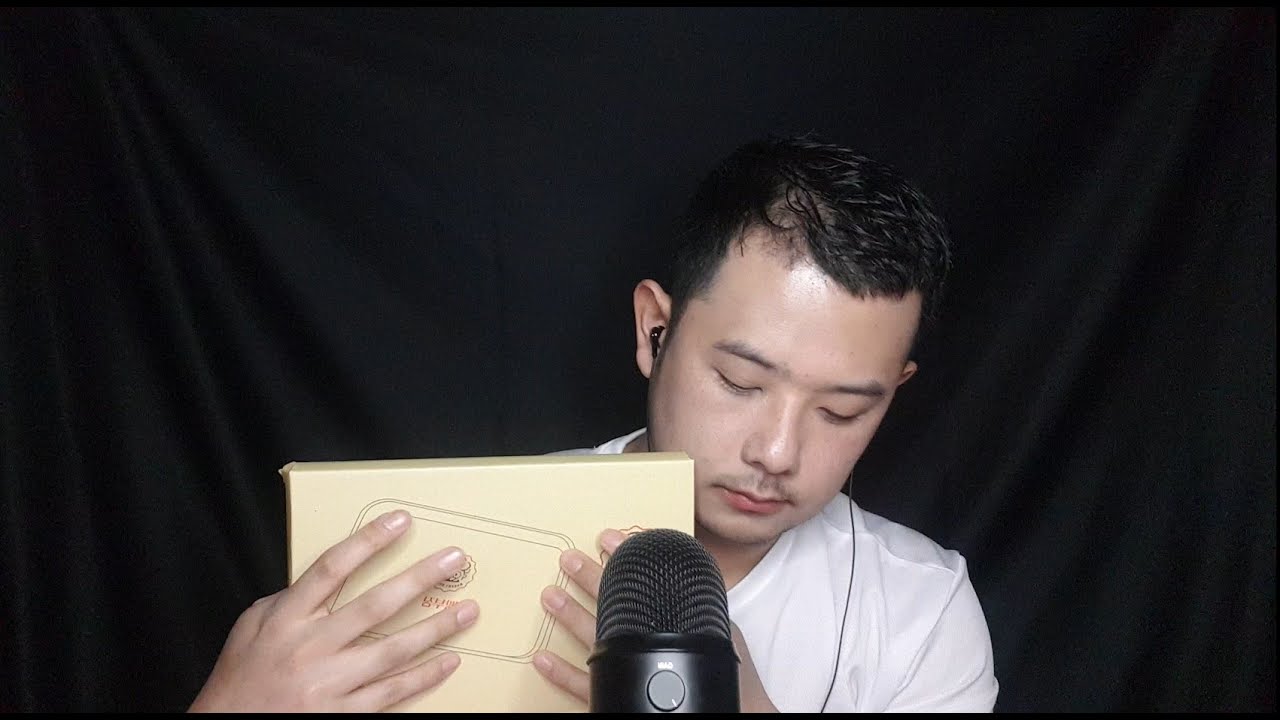 ASMR  Box tapping sound !!!