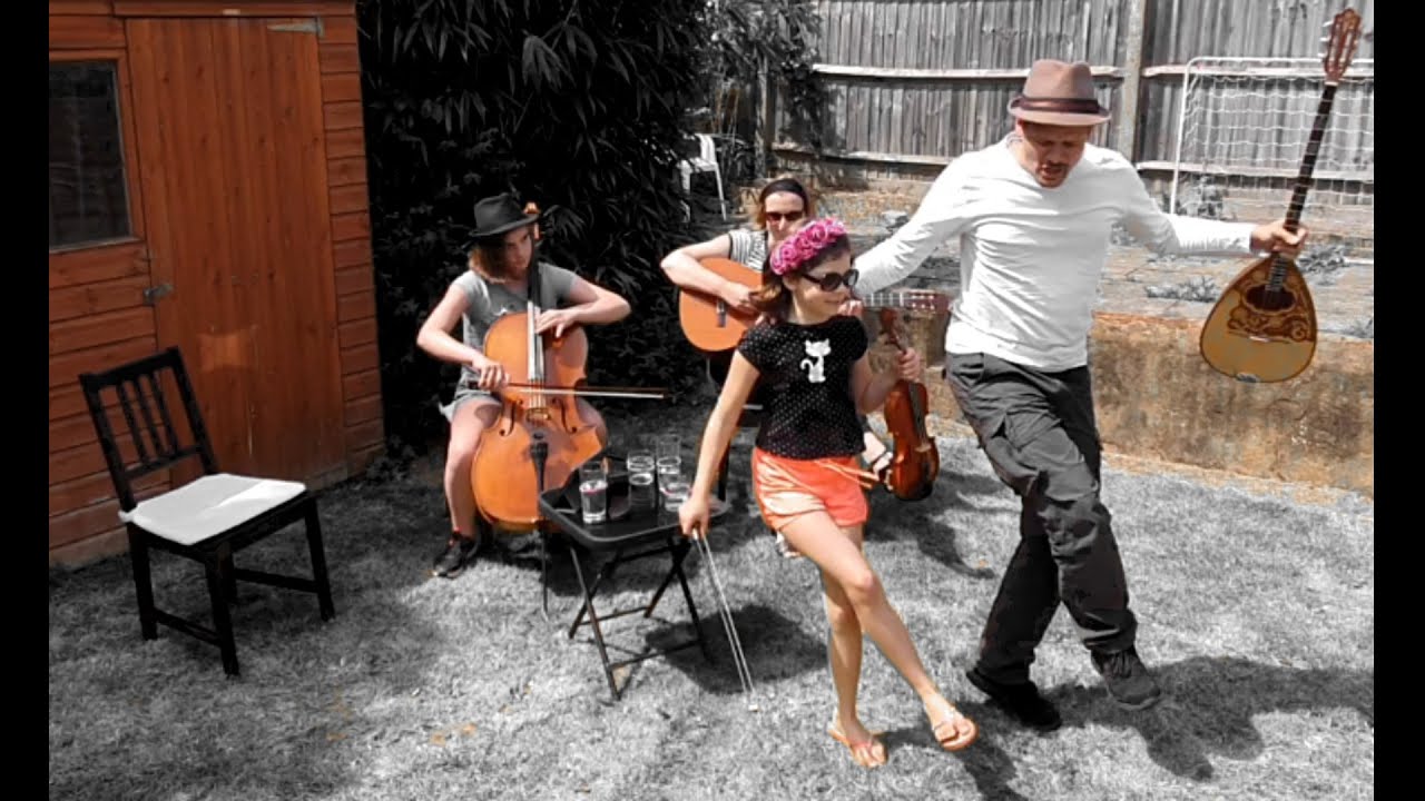 Pera stous pera kampous. Trad.Greek. Mbers of Ensemble Reza and family