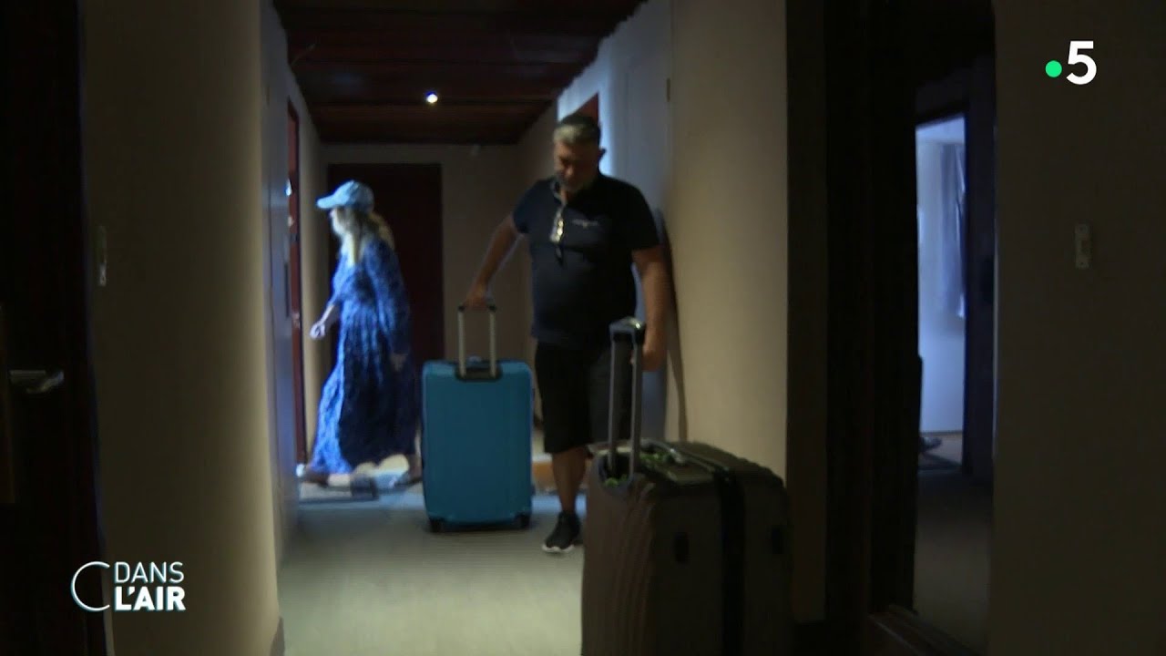 Plus de 7.000 juifs français ont fait leur demande pour émigrer en Israël #cdanslair 09.08.2024